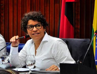 Estela Bezerra descarta voltar a postular cargo em 2020: “Nós temos quadros”