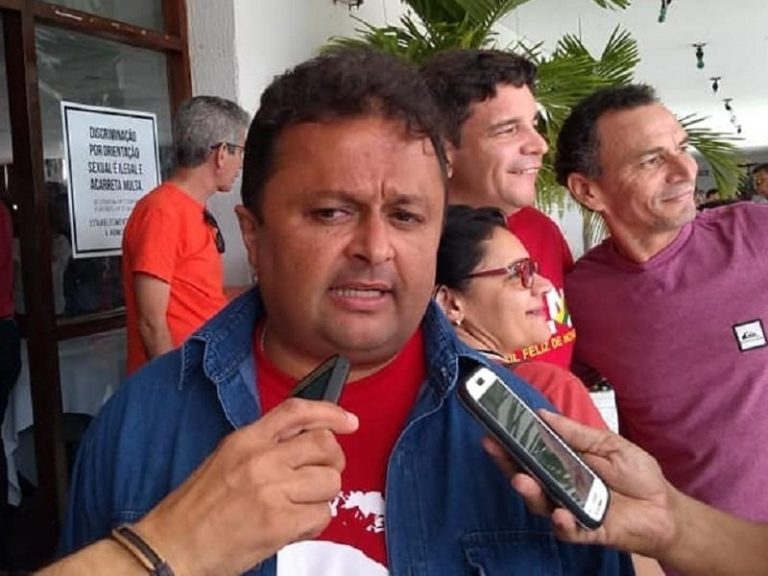 Jackson tacha transferência de Lula para presídio comum como ‘perseguição’: “Basta de injustiça”