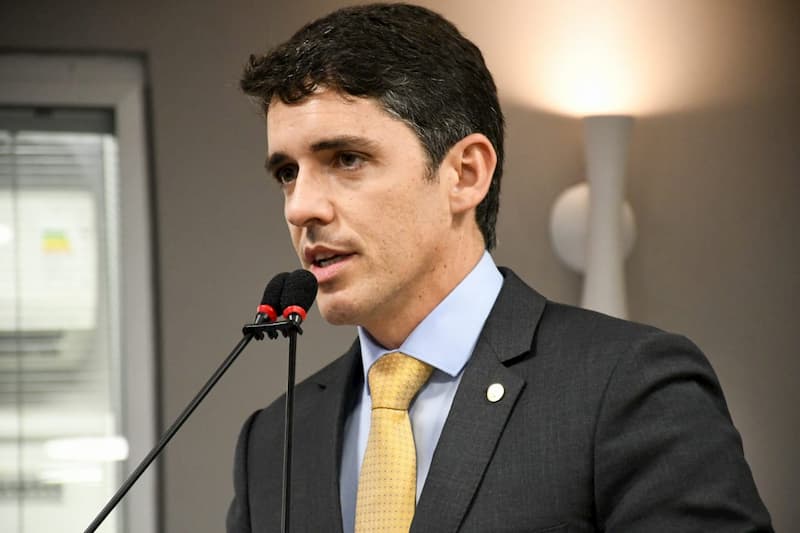 Tovar participa de evento para discutir biocombustíveis e energias limpas