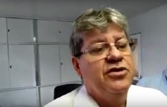 João oficializa desistência de integrar provisória presidida por RC