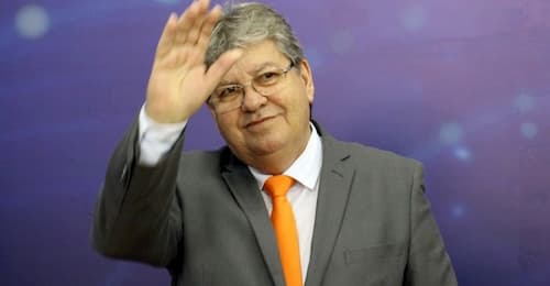 Vereadores de JP aprovam voto de aplauso a João Azevedo