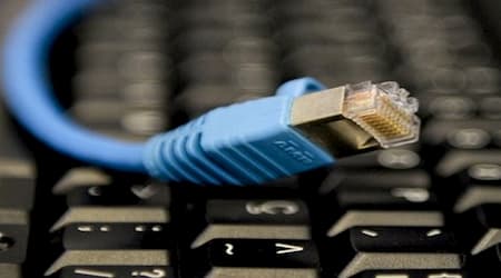 Procon-JP alerta que consumidor tem direito a desconto se a internet cair