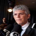 Ricardo Coutinho recebeu voz de prisão