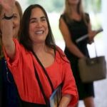Regina Duarte aceita convite