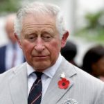 Príncipe Charles tem alta