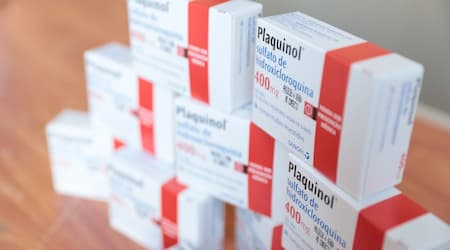Quase 400 médicos