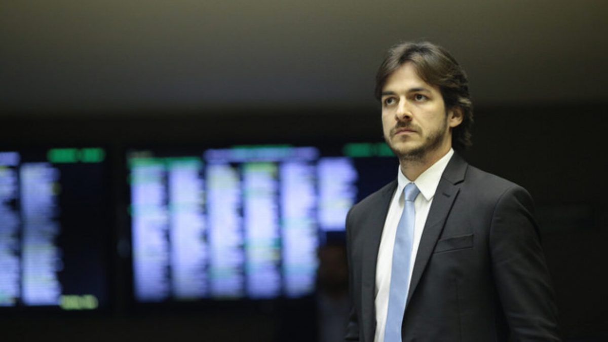 Pedro Cunha Lima: “PSDB não é compatível está no Palanque da Operação Calvário, nos que abraçam essa Quadrilha”; Ouça