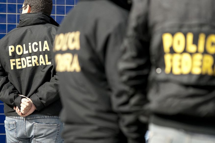 Servidor da Justiça Eleitoral é preso em Patos suspeito de vender lista de eleitores da cidade de Passagem