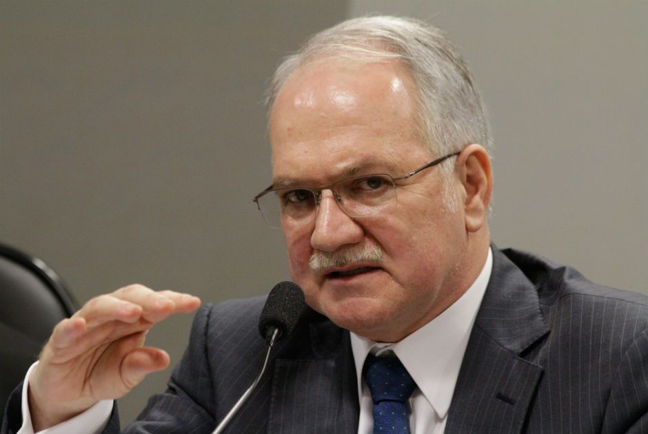 Fachin indefere pedido para excluir PT da coligação com PCdoB em João Pessoa