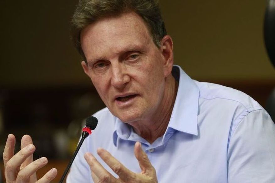 Crivella xinga Doria de ‘vagabundo’ e usa termo homofóbico