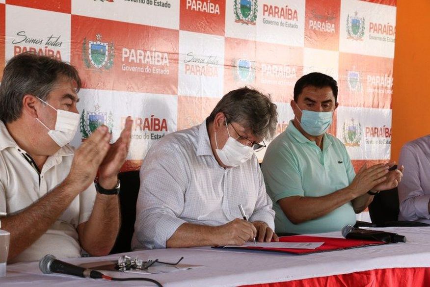 Governador da Paraíba dobra oferta diária de refeições em Restaurante Popular e anuncia obras de segurança hídrica e mobilidade