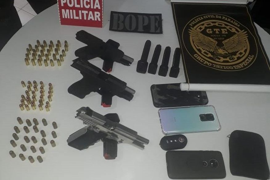 Polícia apreende armas de calibre restrito e frustra possível ação de pistolagem em Sousa