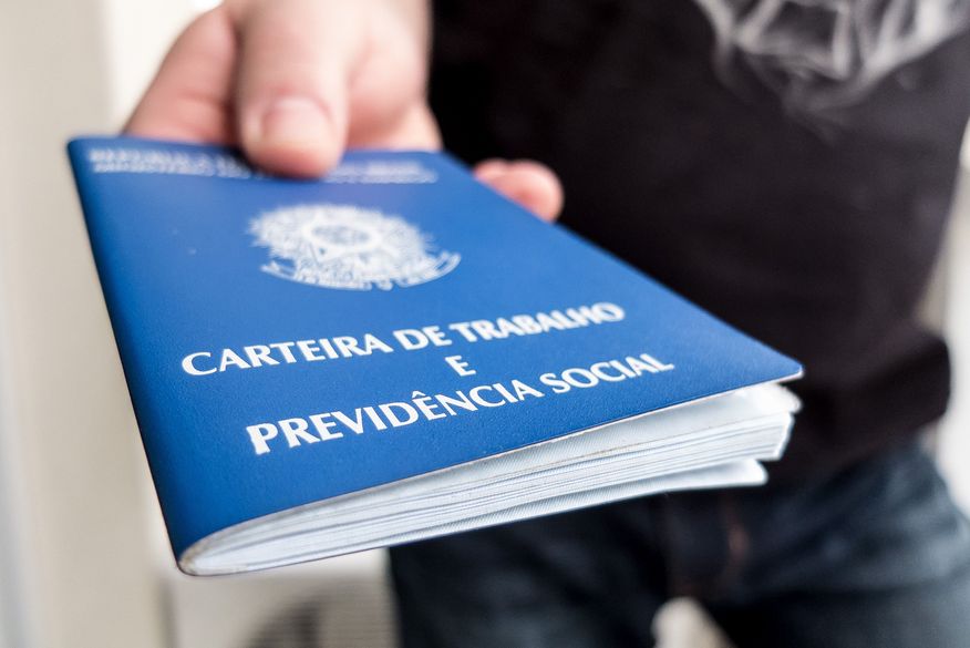 Seguro-desemprego é corrigido; parcelas vão até R$ 1,9 mil