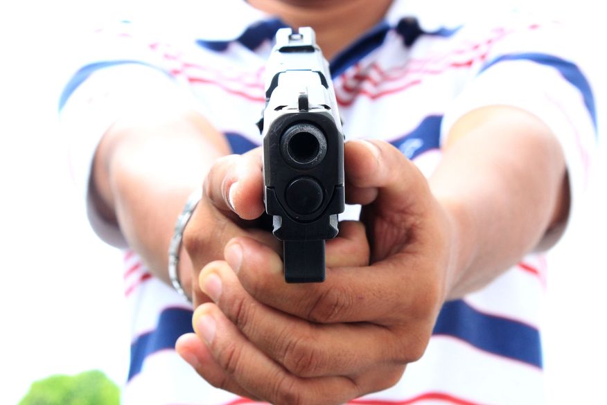 Homem é assassinado com 12 tiros em Cajazeiras