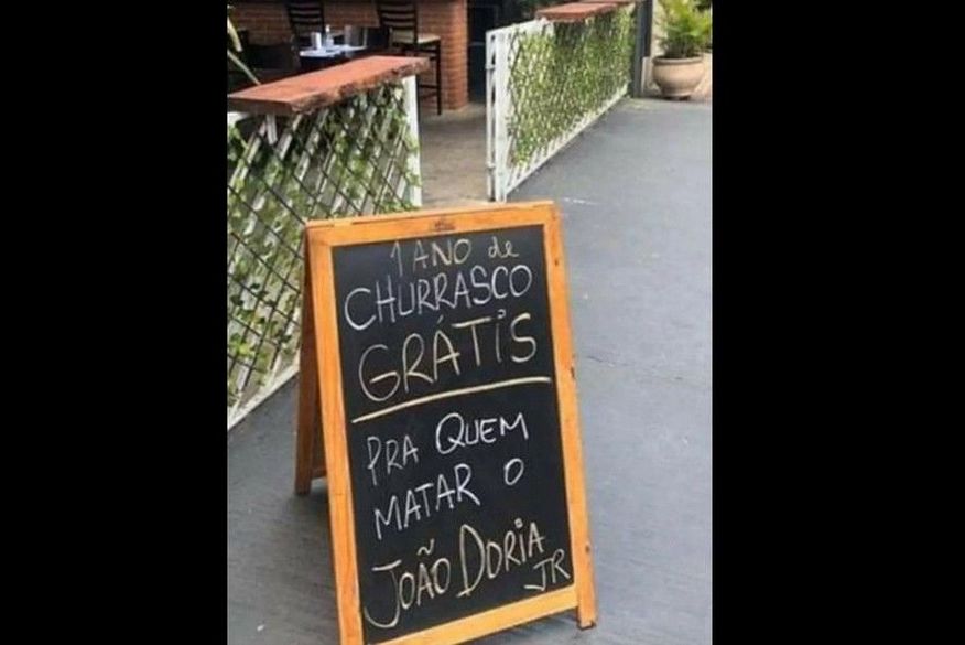Comerciante é detido por anunciar ‘churrasco grátis pra quem matar João Doria’ em restaurante