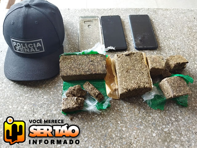 Policiais penais apreendem grande quantia de droga e celulares arremessados para o interior Colônia Agrícola Penal de Sousa