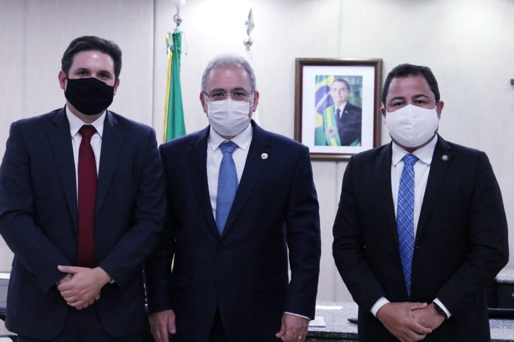 Hugo Motta solicita 60 respiradores para a Paraíba