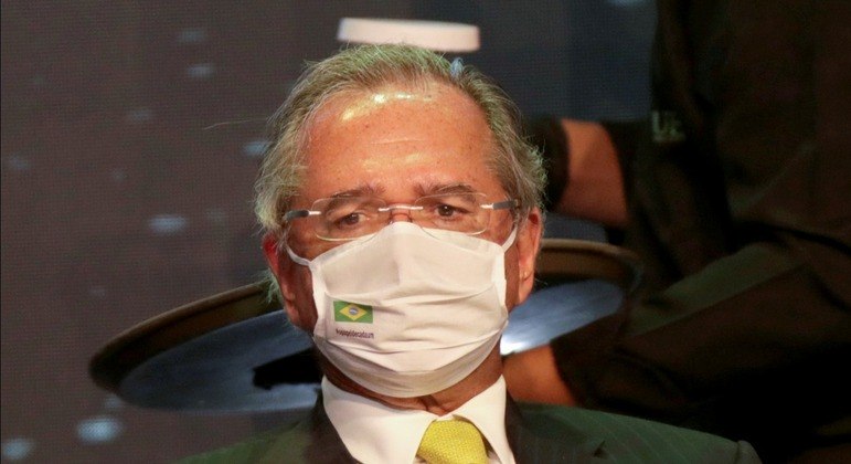 Guedes diz que, após aprovação do Orçamento, governo deve antecipar benefícios de aposentados