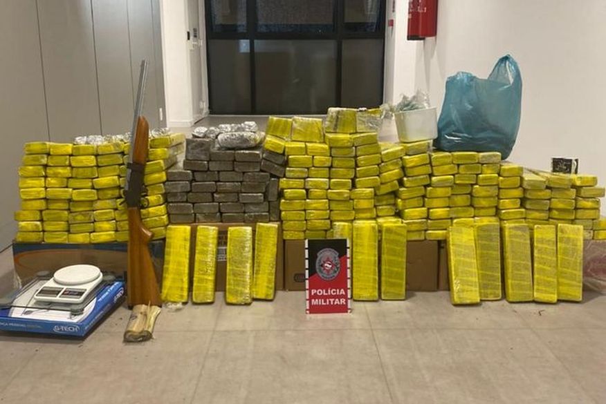 Operação da Polícia Federal prende casal com mais de 150 quilos de maconha na Paraíba