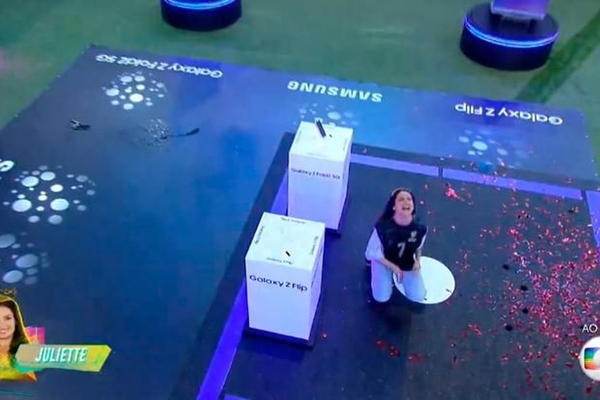 Fãs e famosos comemoram liderança de Juliette no BBB 21