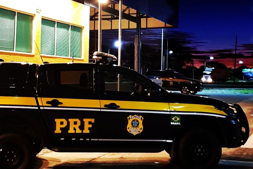 Motociclista morre após bater de frente com caminhonete na BR-230, na PB