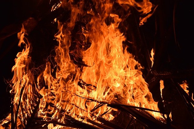 São Bento e Paulista: prefeituras acatam recomendação e proíbem fogueiras e fogos