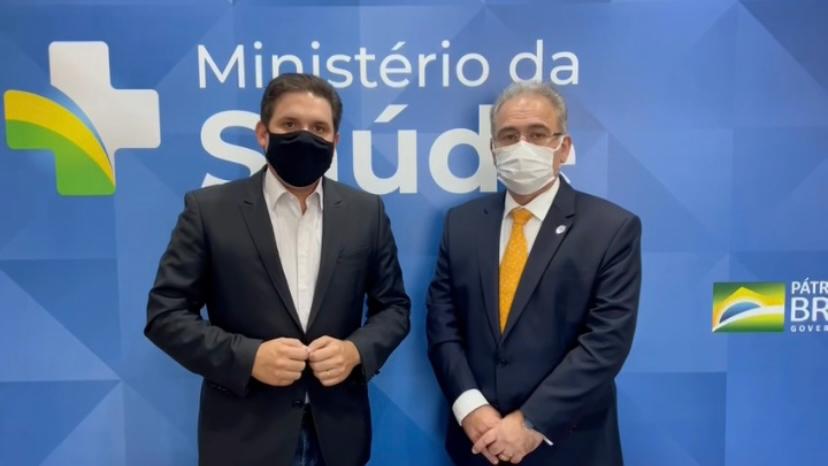 Ministro da Saúde e Hugo Motta anunciam chegada de Concentradores de Oxigênio ao Estado da Paraíba