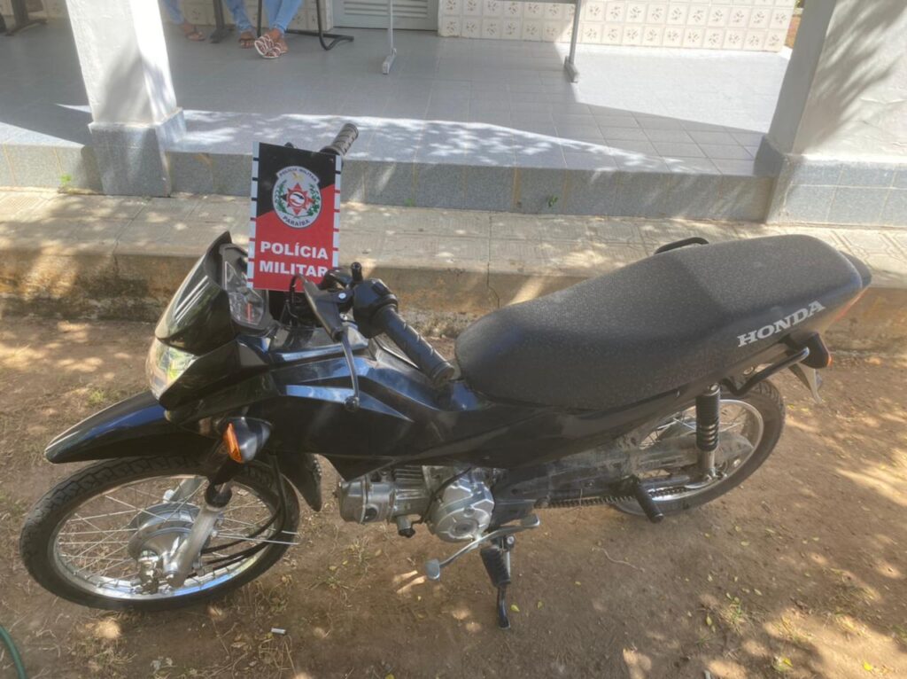 PM recupera moto roubada na cidade de Pombal
