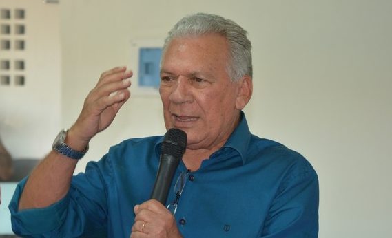 Em tratamento contra Covid-19, prefeito de Cajazeiras é transferido para UTI
