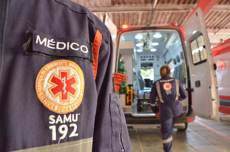 Samu orienta sobre riscos de queimaduras com fogos