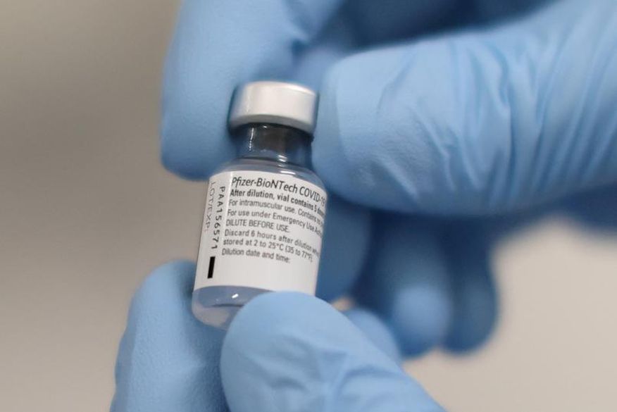 Anvisa autoriza estudo sobre dose de reforço da Pfizer