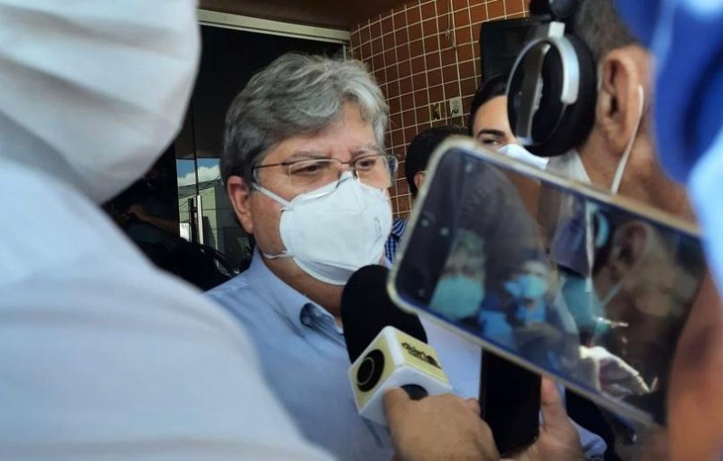 João rejeita aliança com Ricardo e com bolsonaristas: “Não há possibilidade”