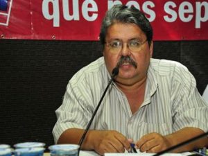 Em nota, PSTU critica retorno de Ricardo ao PT e Frente Ampla por eleição de Lula