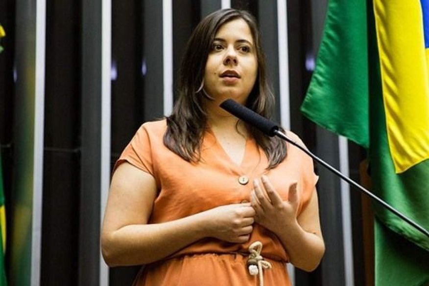 Deputada quer pensão para vítimas da Covid e de tratamentos ineficazes que tenham sequelas
