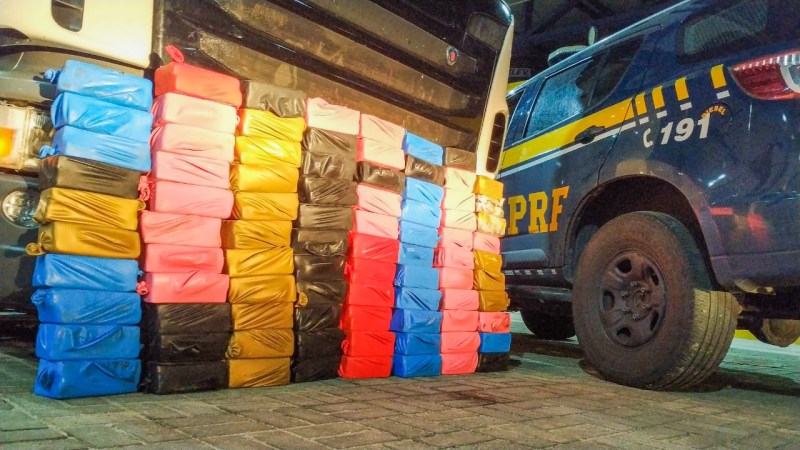 PRF apreende na PB carga de cocaína avaliada em R$ 8 milhões