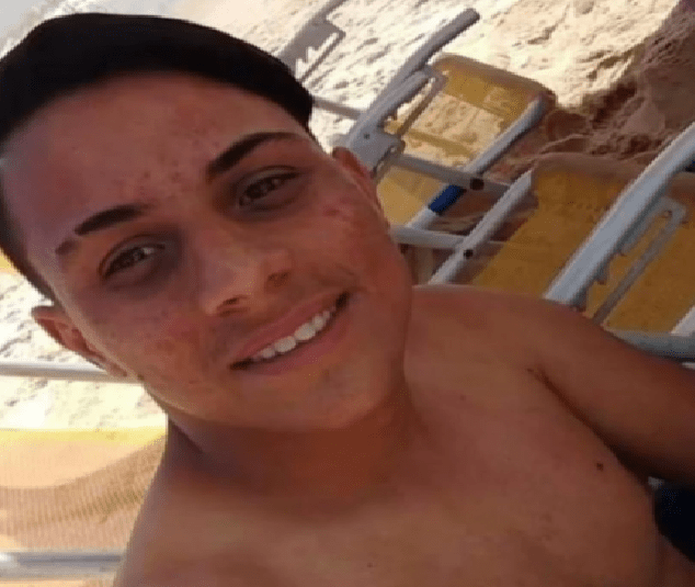 Polícia busca travesti suspeita de matar a facadas motorista por aplicativo