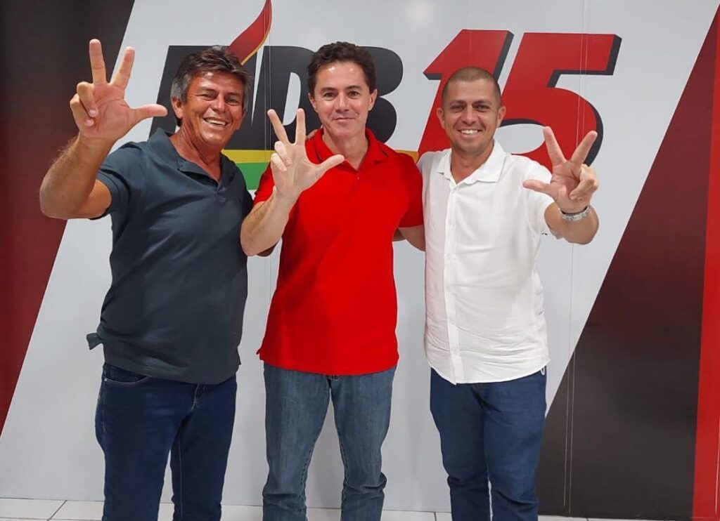 Pré-candidato a governador, Veneziano recebe apoio do ex-deputado Zé Paulo, do seu filho e de três vereadores de Santa Rita
