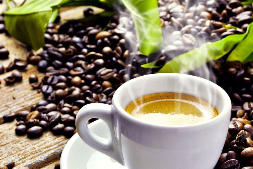 Britânico morre de overdose de cafeína após consumir o equivalente a 200 doses de café