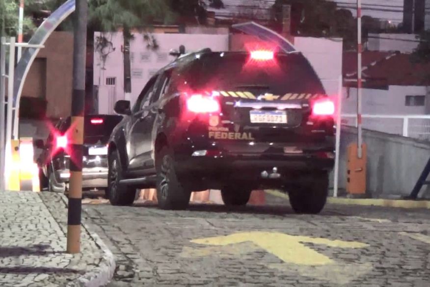 Polícia Federal deflagra operação contra organização criminosa especializada em tráfico de drogas e lavagem de capitais e cumpre mandados de prisão, na PB