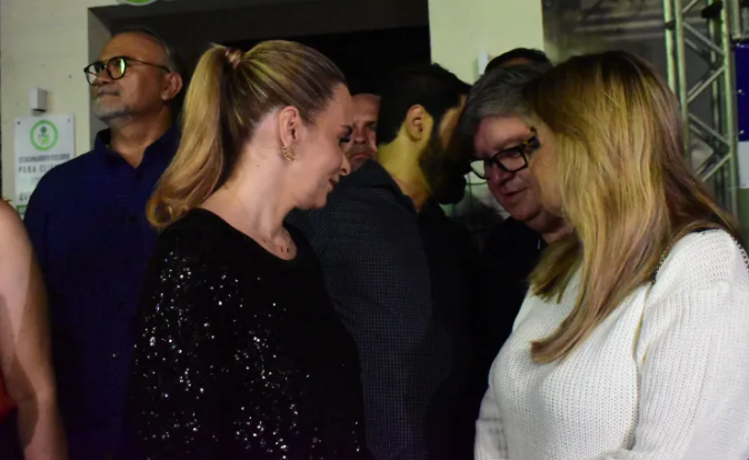 João e Daniella Ribeiro se encontram pela 1ª vez após anúncio de apoio de Aguinaldo