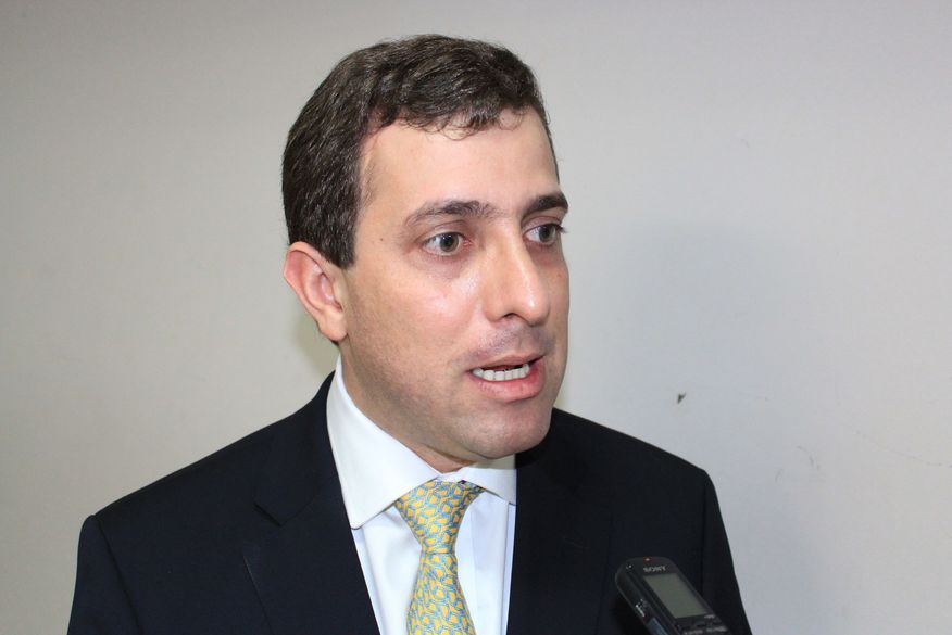 Gervásio Maia diz que PSB continua diálogo com partidos aliados e que muita coisa pode mudar até as convenções partidárias