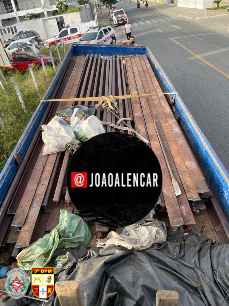 Polícia Militar realiza a prisão de uma quadrilha especializada em furto de trilhos da rede ferroviária, em Condado