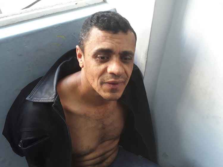 Adélio Bispo, autor de facada em Bolsonaro, tem transtorno delirante e é perigoso para a sociedade, diz laudo
