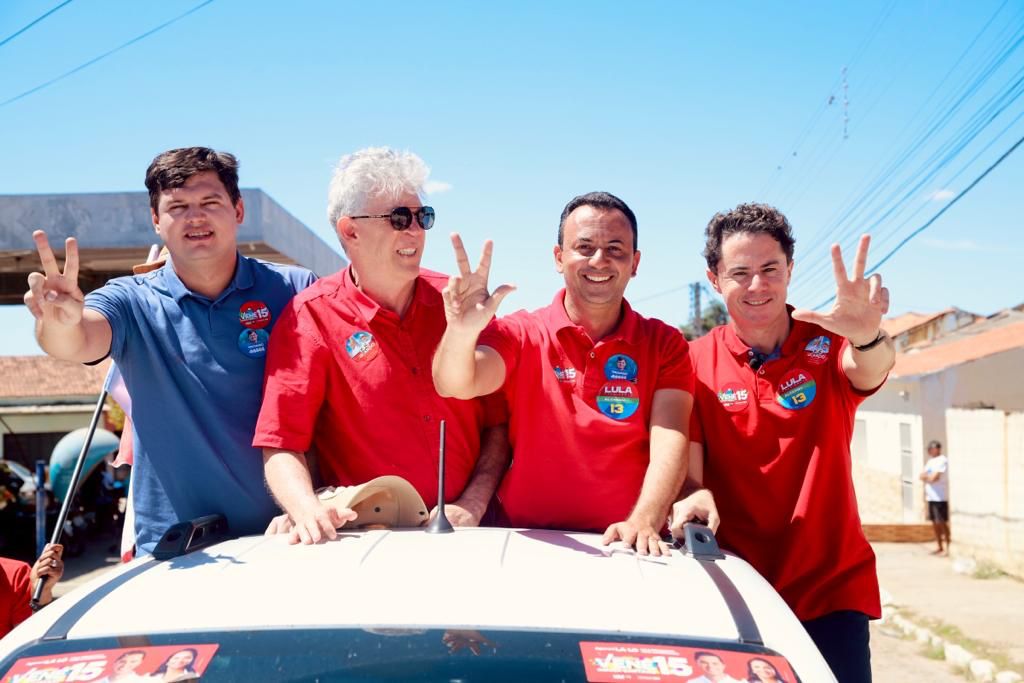 ‘Na estrada com Lula, Ricardo e Vené’ percorre cidades do Sertão, constata omissão do governo e propõe obras estruturantes