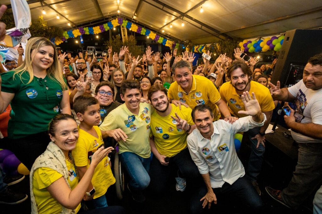 Efraim destaca importância política de Campina Grande e revela carinho por cidade: “Fui adotado”