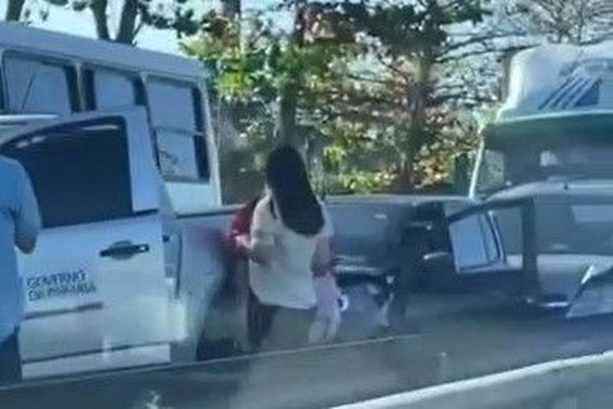 Quatro carros se envolvem em engavetamento na BR-230 e um dos motorista é preso com sinais de embriaguez