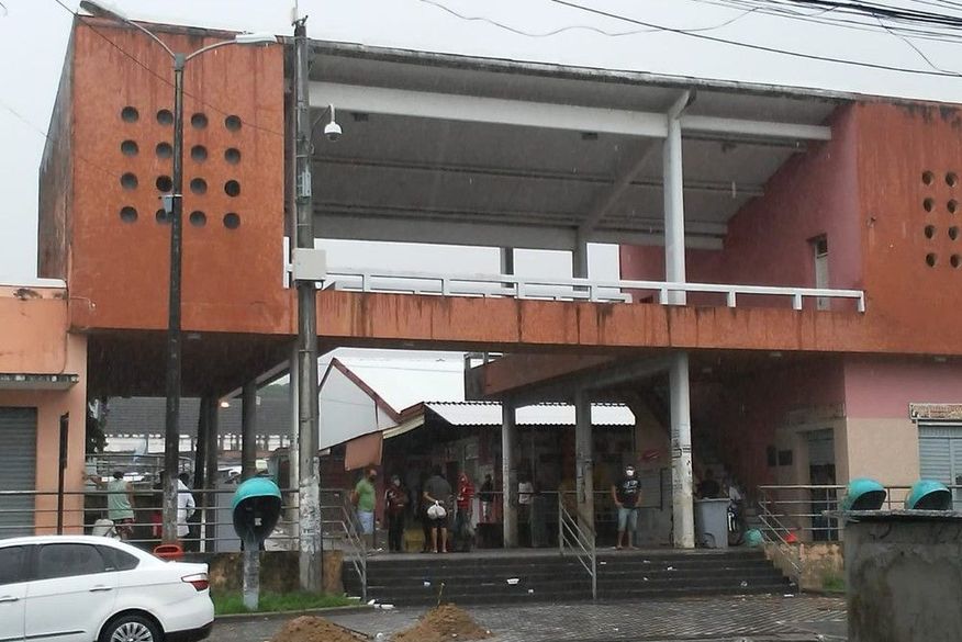 Idoso é atropelado por ônibus na Paraíba