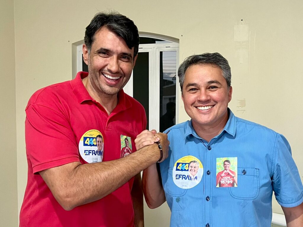 André Gadelha adere ao projeto de Efraim para o Senado Federal