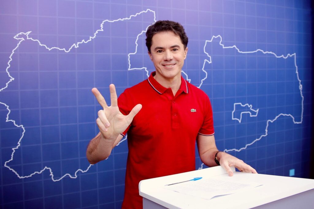 Debate: Veneziano volta a demostrar tranquilidade e foco em compromissos para a retomada do crescimento da Paraíba
