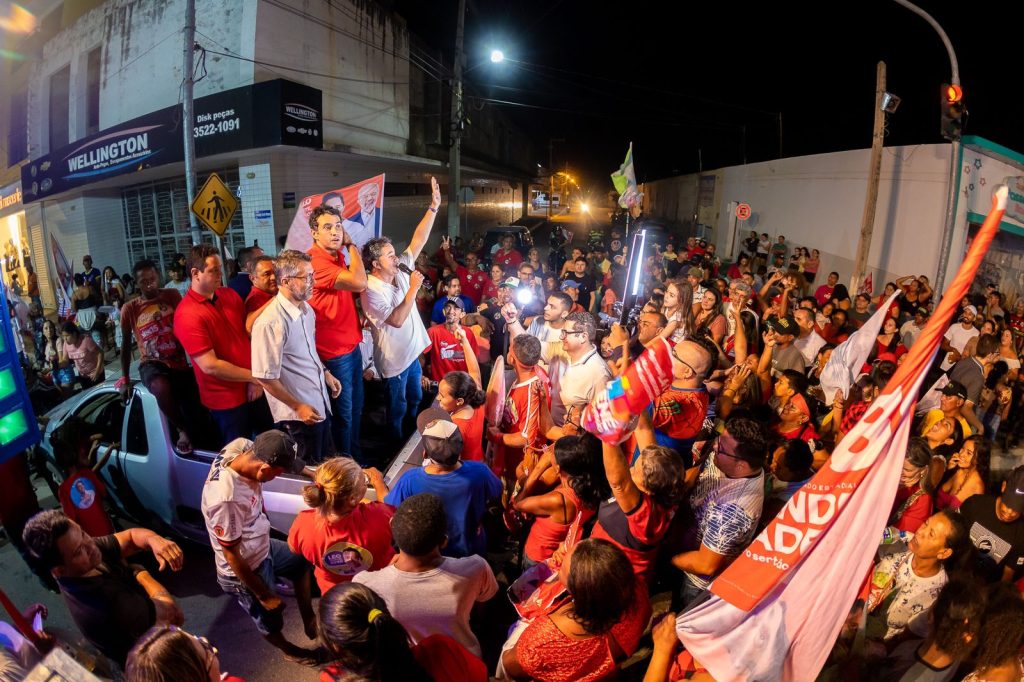 Leonardo e André Gadelha recebem Efraim para grande evento na ‘Cidade do Sorriso’
